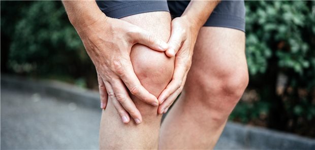 Eine Meniskusläsion ist ein häufiger Grund für Knieschmerzen. Kleinste MRT-Veränderungen können schon frühzeitig eine baldige Meniskusläsion andeuten, berichtet ein Forschungsteams aus Michigan.