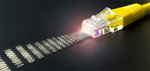 Hausärzte fühlen sich ausgebremst 0 und 1 - nicht überall in Deutschland gibt es schnelles Internet.