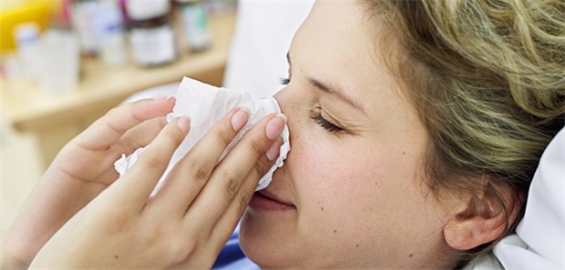 Initiative gegen überflüssige Therapie Bei akuter, höchstens mäßiggradiger Sinusitis ohne Komplikationen wird von Antibiose abgeraten.