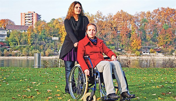 Zusätzlich Östriol hilft Frauen Bremst Östriol bei MS die Behinderungsprogression?