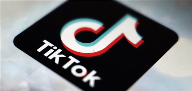 Die Europäische Kommission hat erneut ein Verfahren gegen die Online-Plattform TikTok eröffnet. Es soll geprüft werden, ob die App TikTok Lite die psychische Gesundheit von Minderjährigen gefährdet.