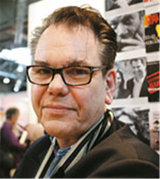 Darf der Arzt auch den Tod bringen? Die Grenzen der Selbstbestimmung sind strittig Dr. Michael de Ridder, Internist und Notfallmediziner in Berlin.