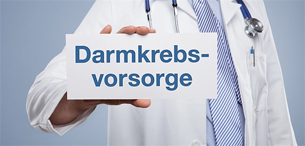 Krebsfrüherkennungsgesetz – 2019 endlich umgesetzt? Einladungen sollen die Darmkrebsvorsorge-Raten befeuern.