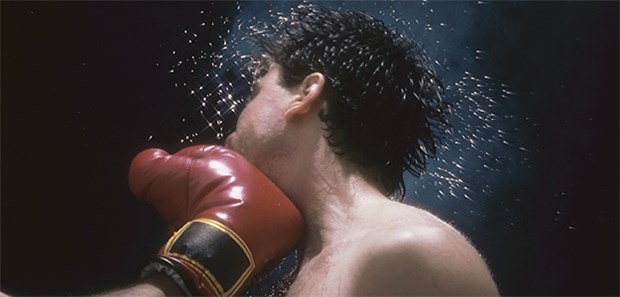 Hirntrauma begünstigt wohl Parkinson Gefahr im Ring: Hirntraume erhöhet laut einer Studie das Risiko an Parkinson zu erkranken. Eine Gefahr besonders für Boxer?