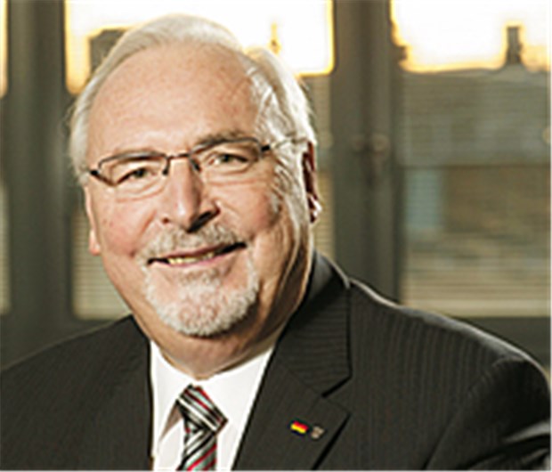 Zöller will mehr Macht für Patienten auf allen Ebenen der Selbstverwaltung Patientenrechte werden nicht ausreichend beachtet, kritisiert Wolfgang Zöller.