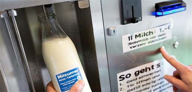 RKI warnt vor dem Verzehr nicht-erhitzter Rohmilch Rohmilch sollte vor dem Verzehr unbedingt abgekocht werden.