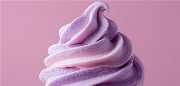 Hilfreich bei Morbus Crohn: Speiseeis & Co. raus aus dem Speiseplan! Sieht lecker aus und schmeckt — doch die in Fertigprodukten oft enthaltenen Emulgatoren wirken proinflammatorisch. Ein No-Go für Patienten mit chronisch-entzündlichen Darmerkrankungen.