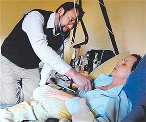 Palliativärzte vorerst weiter in der Grauzone Versorgung von Schwerstkranken: Den Ärzten ist es rechtlich nach wie vor nicht erlaubt, Betäubungsmittel den Patienten zu überlassen.