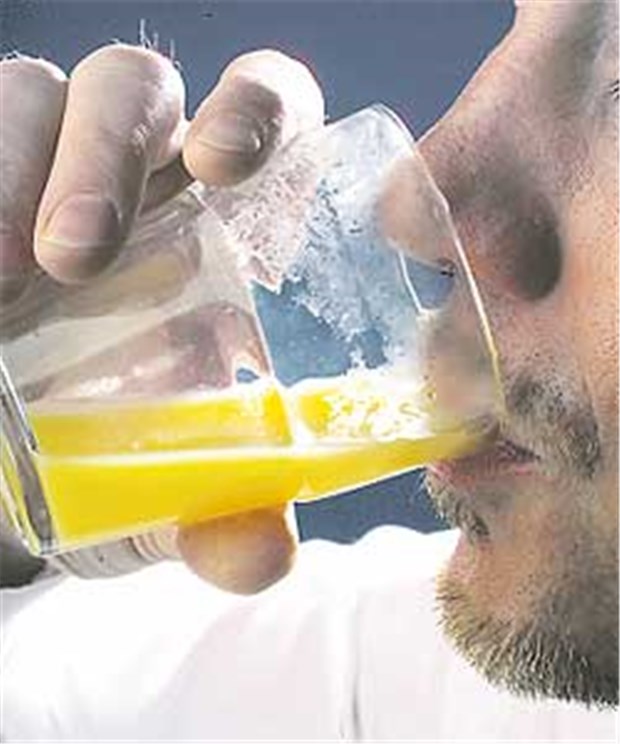 Stressgeplagten helfen Sport und gesunde Ernährung Vitaminreiche Kost beugt Stressfolgen vor.