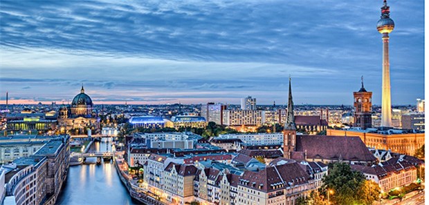 Willkommen im Zeitalter des Postfaktischen Wie sieht die (politische) Zukunft Berlins aus?