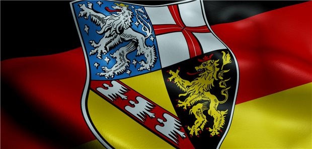 Deutschland-Flagge mit Saarland-Wappen