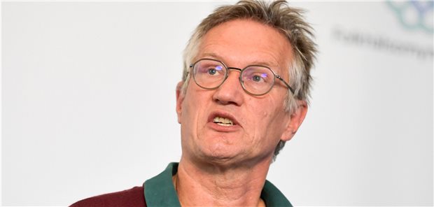 Schwedens Staatsepidemiologe geht zur WHO Der bisherige Staatsepidemiologe Anders Tegnell von der schwedischen Gesundheitsbehörde wechselt zur WHO“.