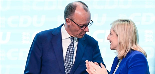 Die von Kanzler Friedrich Merz zur Gesundheitsministerin bestellte Nina Warken steht vor der Mammutaufgabe, die GKV-Finanzierung zu reformieren.