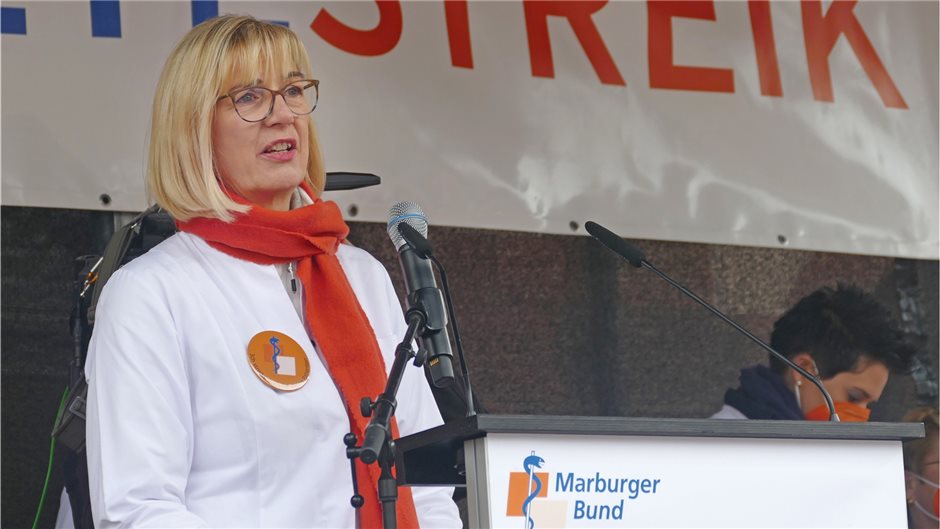  „Wir meinen unsere Forderungen ernst“, macht Dr. Susanne Johna, Vorsitzende des...