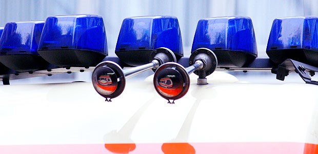Bremse für Fehlfahrten 15 Minuten sollen Rettungsassistenten und Notärzte maximal zum Einsatzort brauchen, und zwar in 95 Prozent der Fälle. Diese sogenannte doppelte Hilfsfrist ist bei Notärzten im Jahr 2011 in sieben von 37 Rettugnsdienstbereichen in Baden-Württemberg erreicht worden.