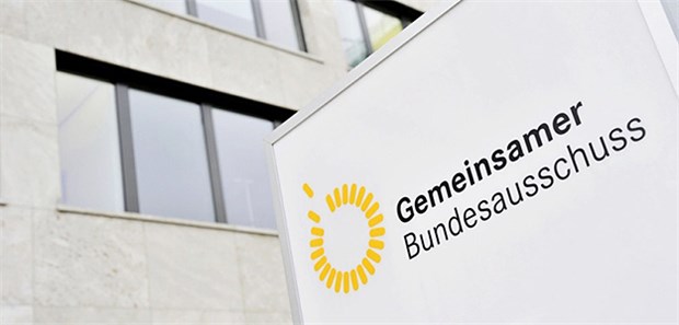 Personalvorschlag sorgt für Wirbel 2018 wird die Spitze des Gemeinsamen Bundesausschusses neu bestellt: Drei Juristen im GBA-Vorstand – wie derzeit nominiert –wertet BÄK-Präsident Montgomery allerdings als "unkluge Entscheidung".