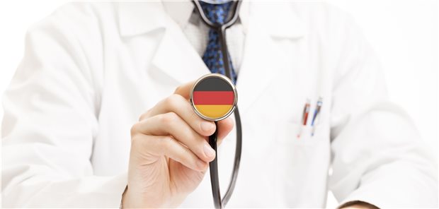 484,4 berufstätige Ärzte kamen Ende 2019 auf 100.000 Bundesbürger.