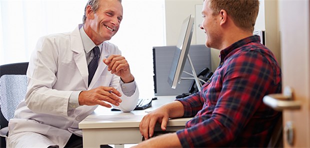 56 Prozent der Befragten wollen selbst bei leichten Erkrankungen einen Arzt sehen.