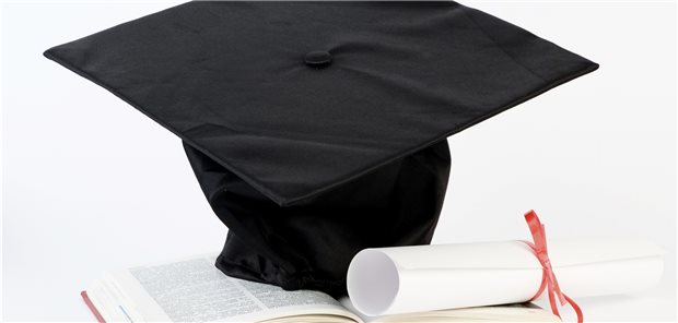Viel mehr Uni-Medizinabschlüsse 6814 Medizinabsolventen konnten sich im vergangenen Jahr einen Doktorhut aufsetzen. Sie schlossen ihre Promotion ab.