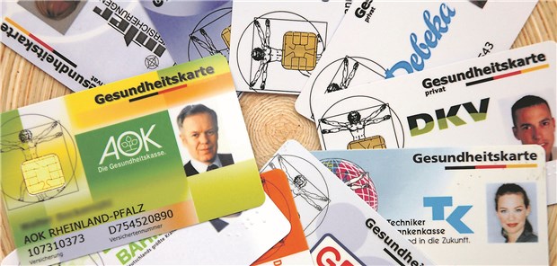 AU-Bescheinigung ohne in die Praxis kommen zu müssen: Die Daten der elektronischen Gesundheitskarte können dem Arzt dann auch per Telefon mitgeteilt werden.