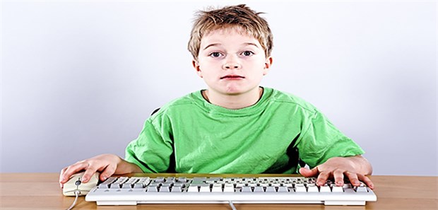 Immer mehr Jugendliche sind computersüchtig Abgetaucht in die virtuelle Welt: Die Anzahl computersüchtiger Jugendlicher steigt.