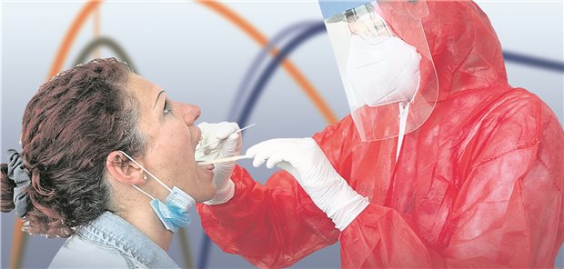 Abstrich der Dritte: Die neue Corona-Testverordnung ermöglicht den Einsatz von Antigen-Schnelltests. Sie können am Point-of-Care, wie etwa an der Münchner Theresienwiese, zu schnelleren Ergebnissen führen. 