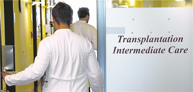 Ethikrat gespalten bei Widerspruchsregelung Abteilung für Transplantationsmedizin in einer Klinik. Von der Widerspruchsregelung erhoffen sich Experten steigende Spendezahlen.