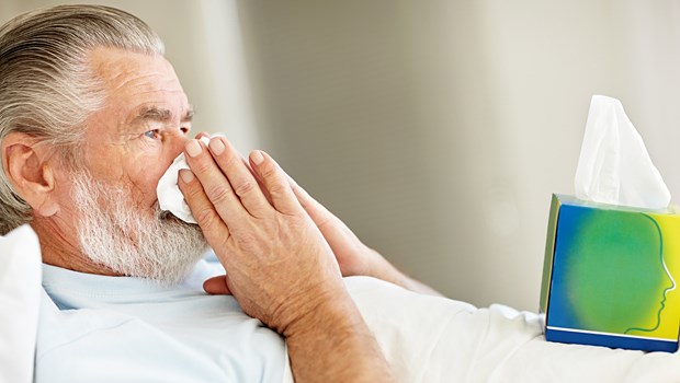 Cholesterinsenker als Grippemittel? Älteren Patienten könnten Statine einen zusätzlichen Schutz bei Influenza bieten, fanden Studien heraus.