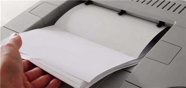 Ärzte, die digitale Formulare in Papierform ausdrucken, müssen dabei laut KBV keine Vorgaben zur Nutzung bestimmter Drucker beachten.