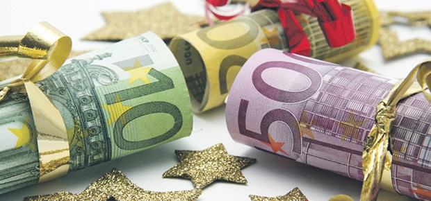 Steuergeschenke zu Weihnachten selbst gemacht Ärzte sollten bei Geschenken nicht nur an ihre Familie denken, sondern auch an die Steuerschuld.