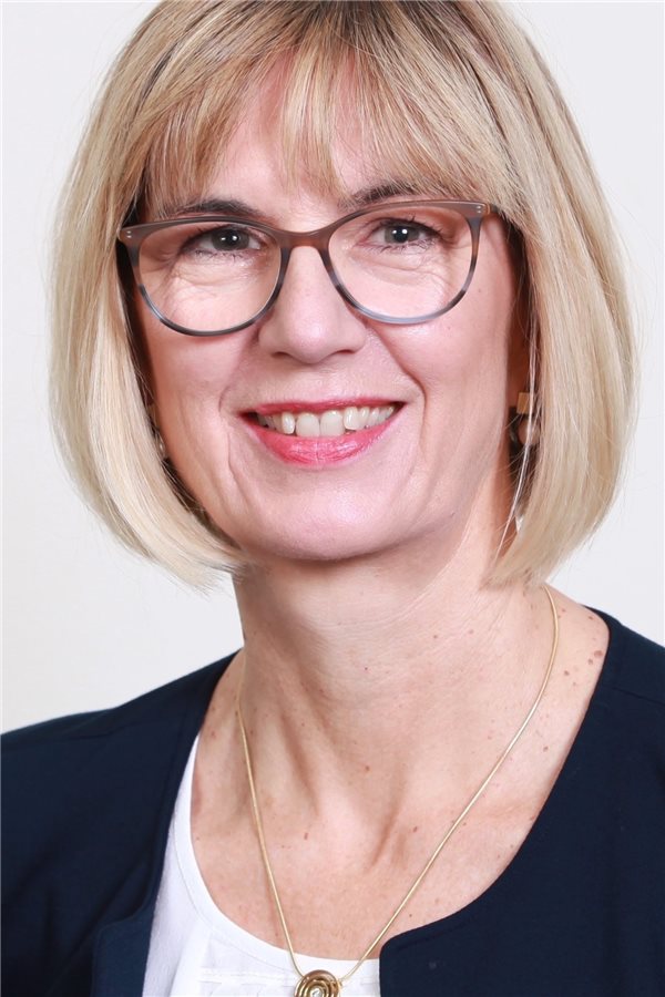 Marburger Bund kritisiert Kurzarbeit in Rehakliniken Ärzte und Pflegekräfte während der Coronavirus-Pandemie in Kurzarbeit: Dafür fehlt der MB-Vorsitzenden Dr. Susanne Johna jedes Verständnis.