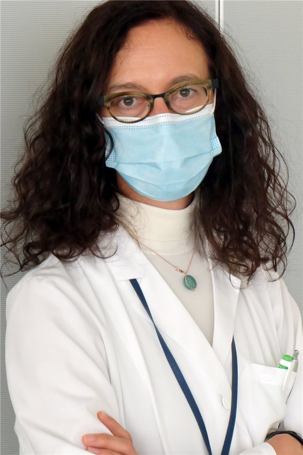 „Dieses Trauma wird mich ein Leben lang begleiten“ Ärztin Chiara Bignamin setzt sich für die Prävention posttraumatischer Belastungsstörungen beim Klinikpersonal ein.