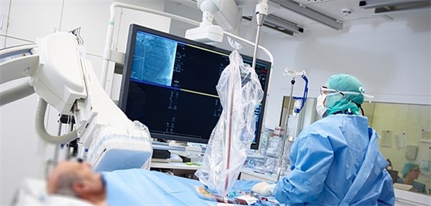 Immer bessere Prognose nach kardiogenem Schock Aktuelle Zahlen aus dem Bremer STEMI-Register zum kardiogenen Schock: Die 1-Jahresmortalität hat zwischen 2006 und 2016 stetig abgenommen.