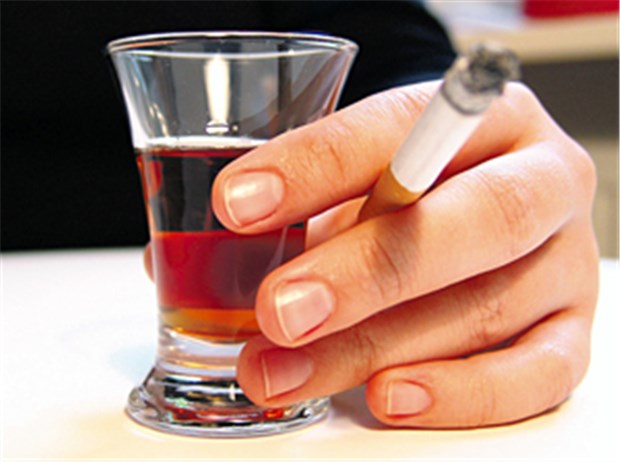 Multimodale Therapiestrategien gelten mittlerweile als Standard Alkohol und Rauchen - beides gilt als Risikofaktor für die Entstehung eines Ösophaguskarzinom.