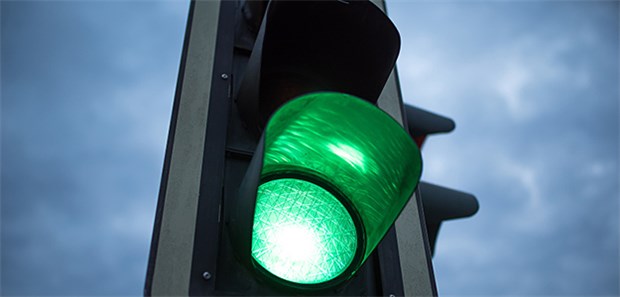 Grünes Licht für die Weiterbildungs-Novelle Alle Zeichen stehen auf "Go": Nach der Zustimmung des BÄK-Vorstands zur neuen Musterweiterbildungsordnung müssen jetzt noch die Landeskammern bei der Umsetzung mitziehen.