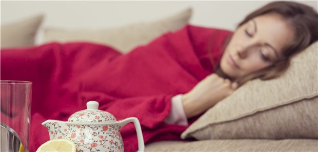 Bestimmte Corona-Patienten dürfen jetzt zu Hause versorgt werden Alleine zu Hause: Patienten mit COVID-19 sollen Kontakte zu Mitmenschen auf ein Minimum reduzieren.