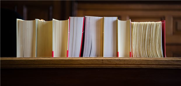 Allerhand Gesetzeswerke: Auch zu viele und starre Regeln können kontraproduktiv sein.