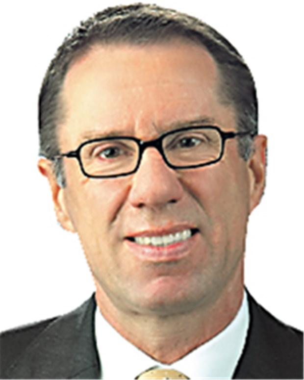 Der erste Totenschein Allgemeinarzt Dr. Dr. Peter Schlüter.