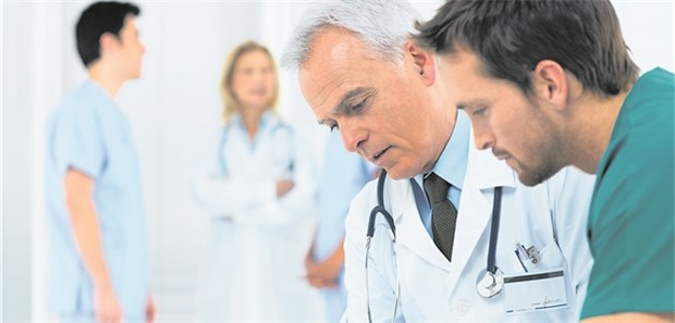 Alter Arzt neu in junger Gemeinschaftspraxis? Was das für die Zuteilung des RLV bedeutet, hat jetzt das Bundessozialgericht konkretisiert.