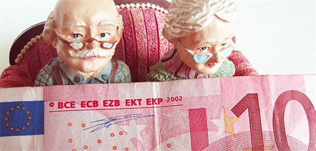 Abschaffung gefährdet private Altersvorsorge Altersarmut statt finanzielles Ruhekissen - droht das, wenn die Abgeltungssteuer wieder gekippt werden sollte?