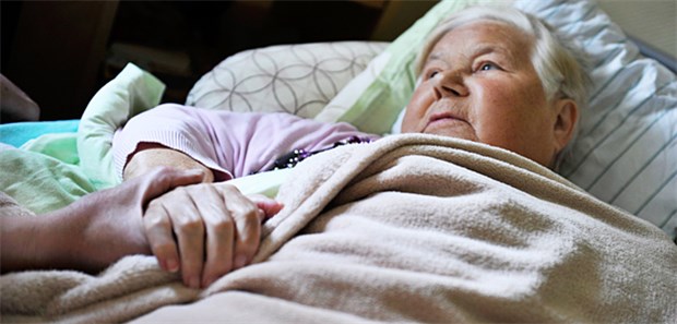 Pflegegrad für Sterbende gefordert Am Lebensende: Patientenschützer fordern bessere Leistungen aus der Pflegekasse.