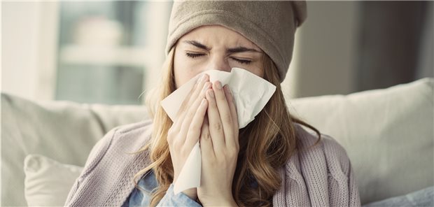 Zum ersten Mal ist die Grippewelle ausgeblieben An Influenza sind in dieser Grippe-Saison offenbar viel weniger Menschen erkrankt als sonst. Das liegt wohl an den Hygiene-Maßnahmen zur Bekämpfung der Coronavirus-Pandemie.