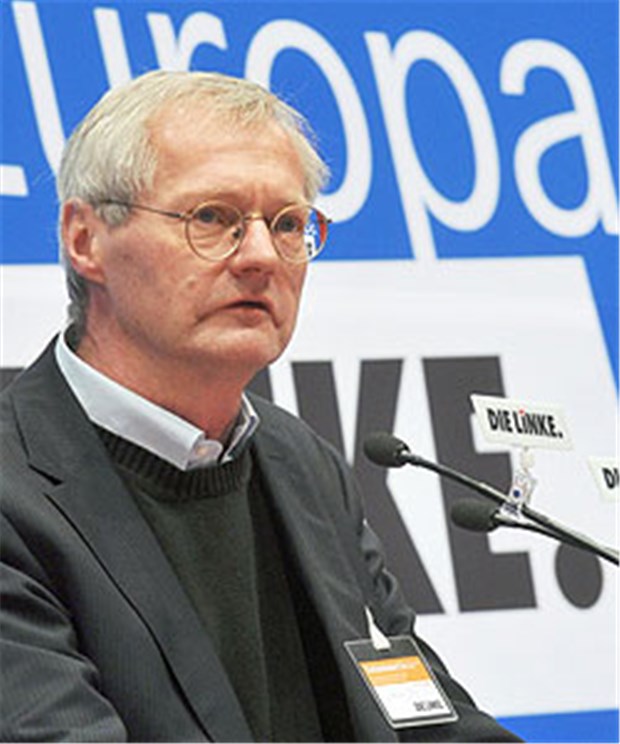 Linken-Politiker Brie schwer gestürzt André Brie saß zehn Jahre lang für die Linke im Europaparlament.