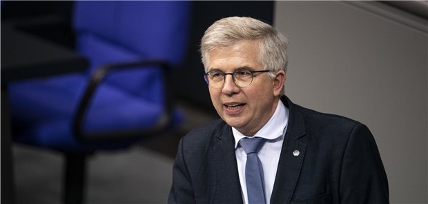 Welche COVID-19-Maßnahmen richtig sind – und welche über das Ziel schießen Andrew Ullmann (FDP), Mitglied des Deutschen Bundestages, hier bei der Debatte zum Masernschutzgesetz im Jahr 2019.