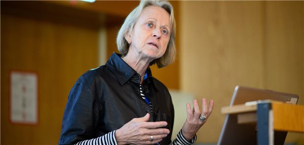 Landarztpraxis: Wer früh Erfahrungen sammelt, hat mehr Interesse Angela Fuchs stellte Ergebnisse des LOCALHERO-Programms in Nordrhein-Westfalen vor.