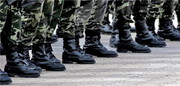 Gericht: Soldaten müssen sich gegen COVID-19 impfen lassen Angetreten zur Corona-Prävention? Das Bundesverwaltungsgericht gibt grünes Licht.