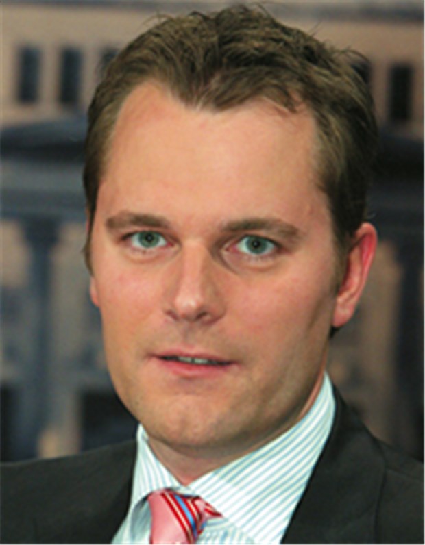 Koalition will Reformpaket gegen drohenden Ärztemangel schnüren "Angst junger Ärzte vor dem Regress abbauen": BMG-Staatssekretär Daniel Bahr.
