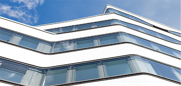 Große Zweifel an Klinikreform Anhörung im Bundestag: Das Krankenhausstrukturgesetz wird die Verschlechterung der Lage der Kliniken wohl nur vorübergehend dämpfen.