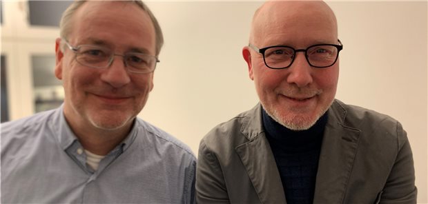 Was Corona mit der Gesundheitspolitik macht Anno Fricke und Thomas Hommel, Hauptstadtkorrespondenten der „Ärzte Zeitung“.