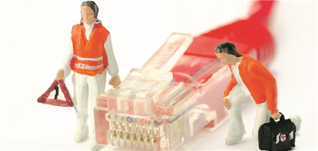 Anschluss gesucht? Nicht überall stoßen Techniker, die einen TI-Anschluss legen wollen, auf Gegenliebe bei den niedergelassenen Ärzten.